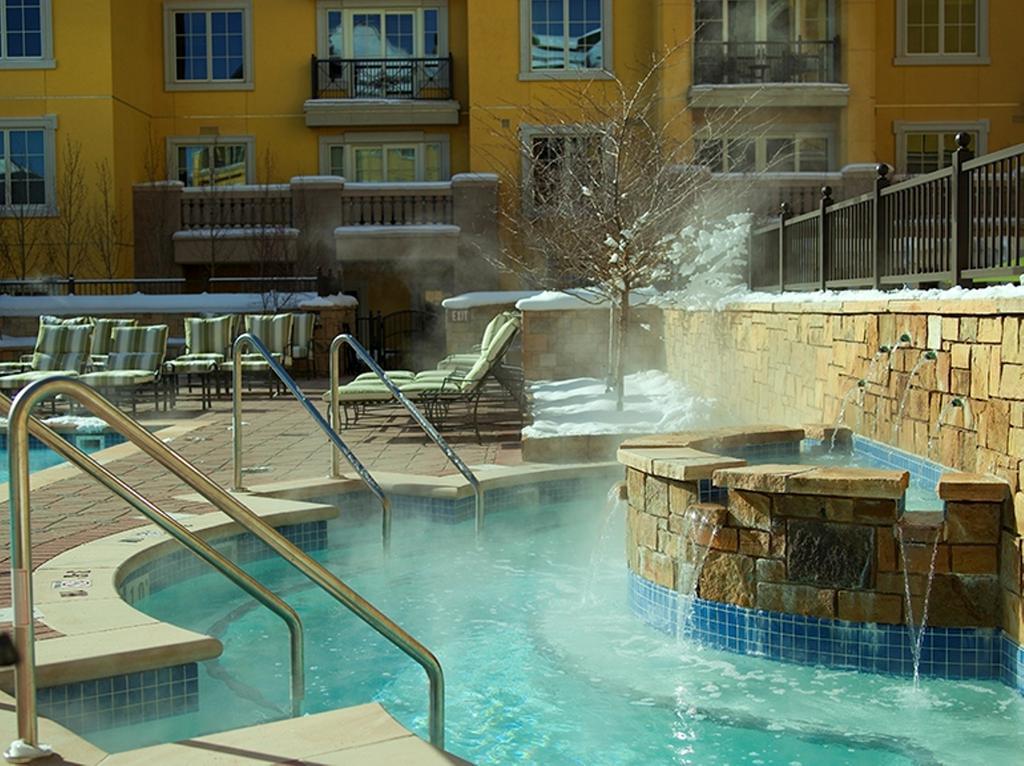 Legendary Lodging At The Ritz Vail Konforlar fotoğraf